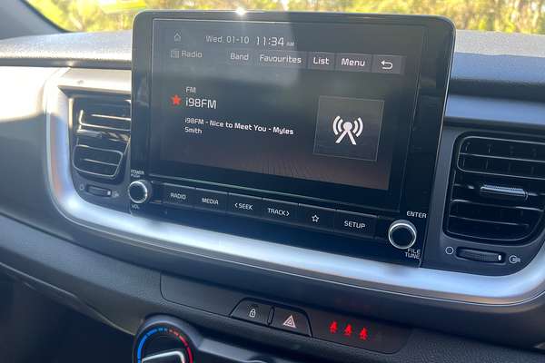 2024 Kia Stonic S YB