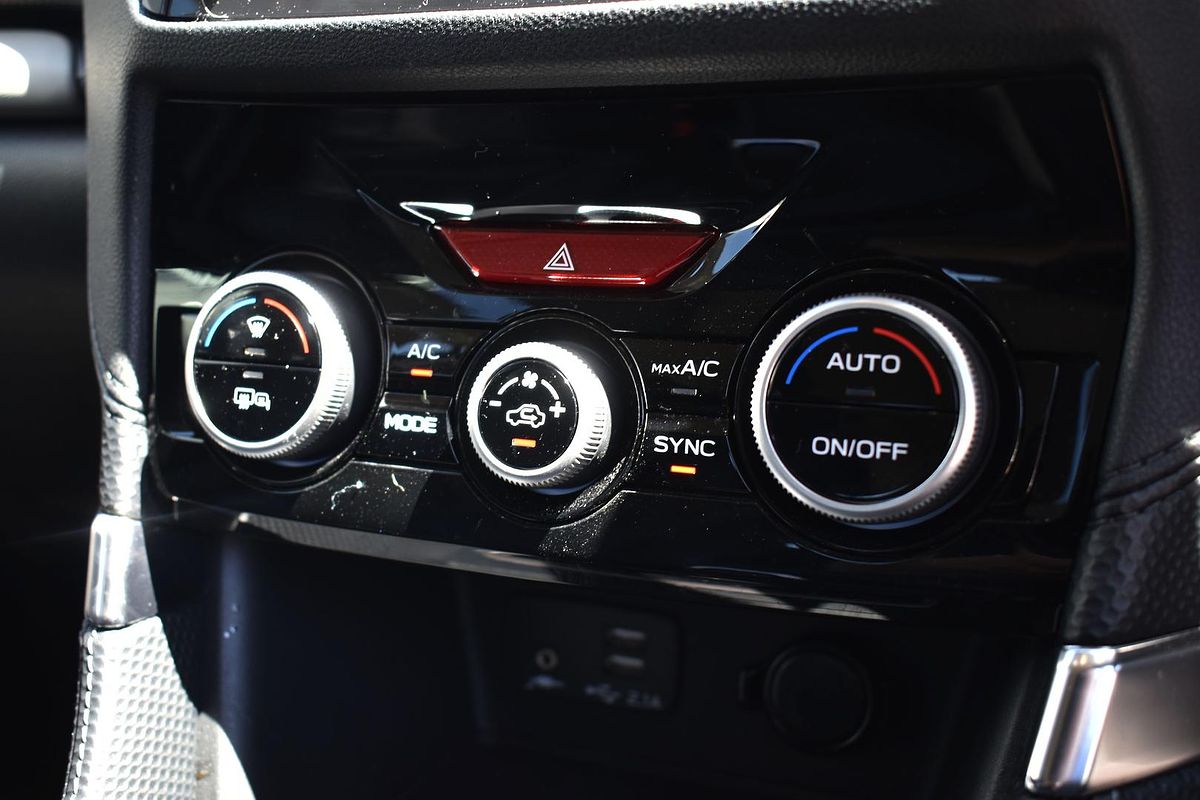 2025 Subaru Forester 2.5i Luxury Special Edition S5