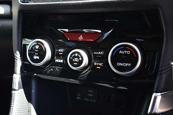 2025 Subaru Forester 2.5i Luxury Special Edition S5