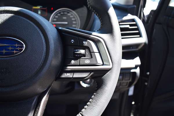 2025 Subaru Forester 2.5i Luxury Special Edition S5
