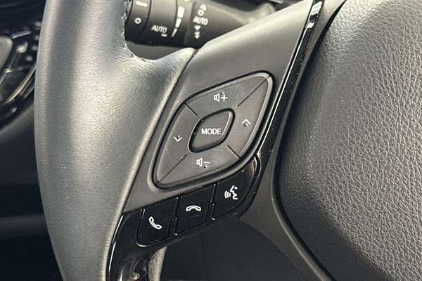 2022 Toyota C-HR Koba ZYX10R
