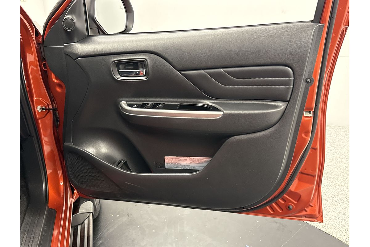 2022 Mitsubishi Triton GSR MR 4X4