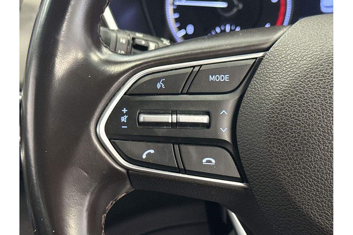 2020 Hyundai Santa Fe Active TM.2