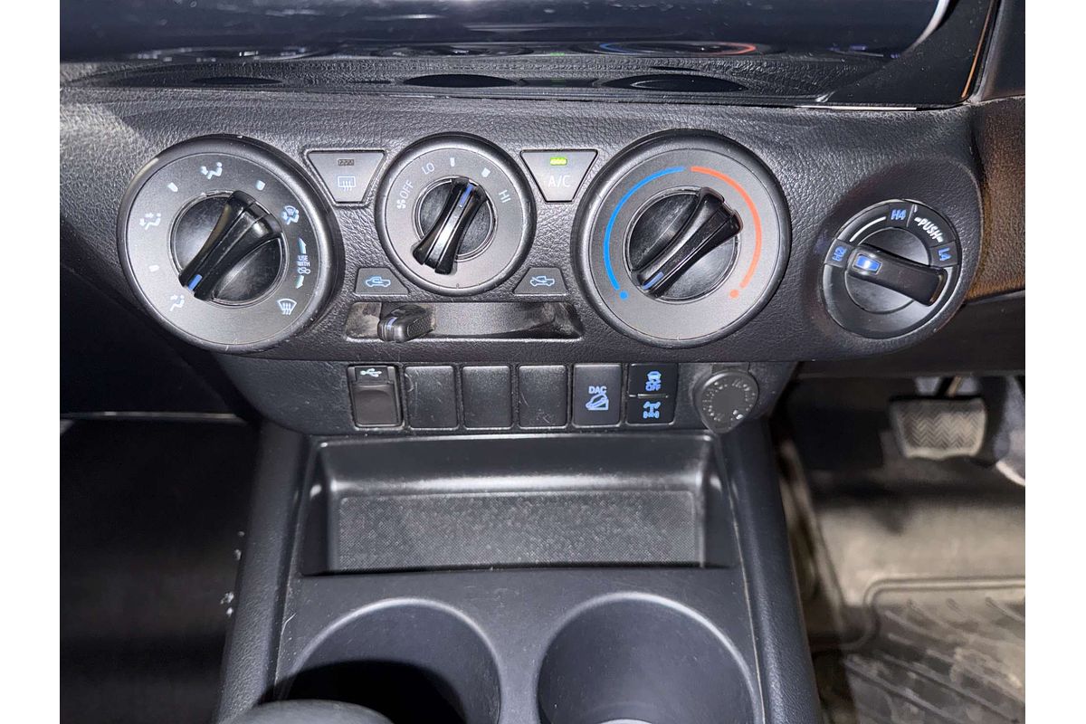 2022 Toyota Hilux SR GUN126R 4X4