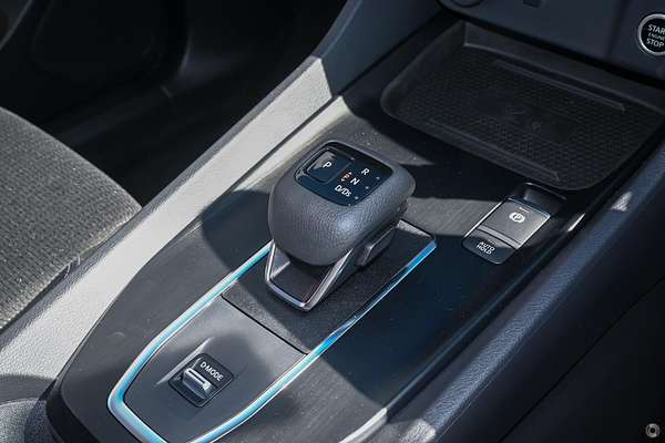 2025 Nissan QASHQAI ST-L J12