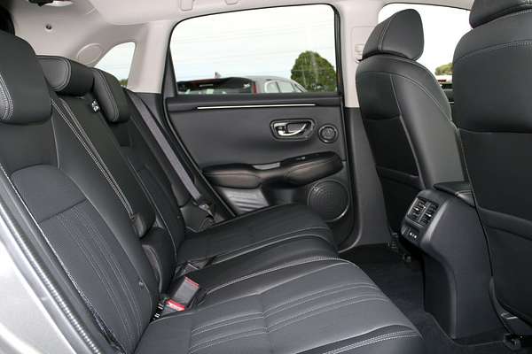 2024 Honda ZR-V e:HEV LX RZ