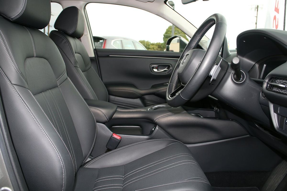 2024 Honda ZR-V e:HEV LX RZ