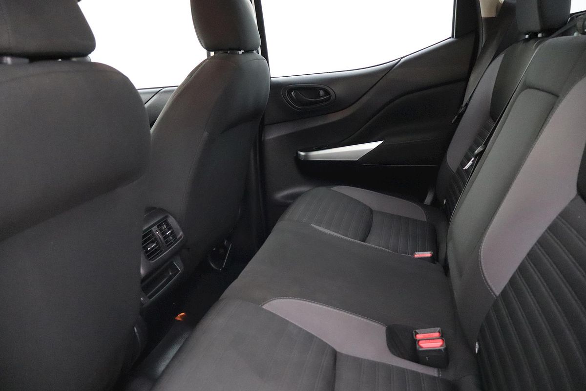 2021 Nissan Navara SL D23 Rear Wheel Drive