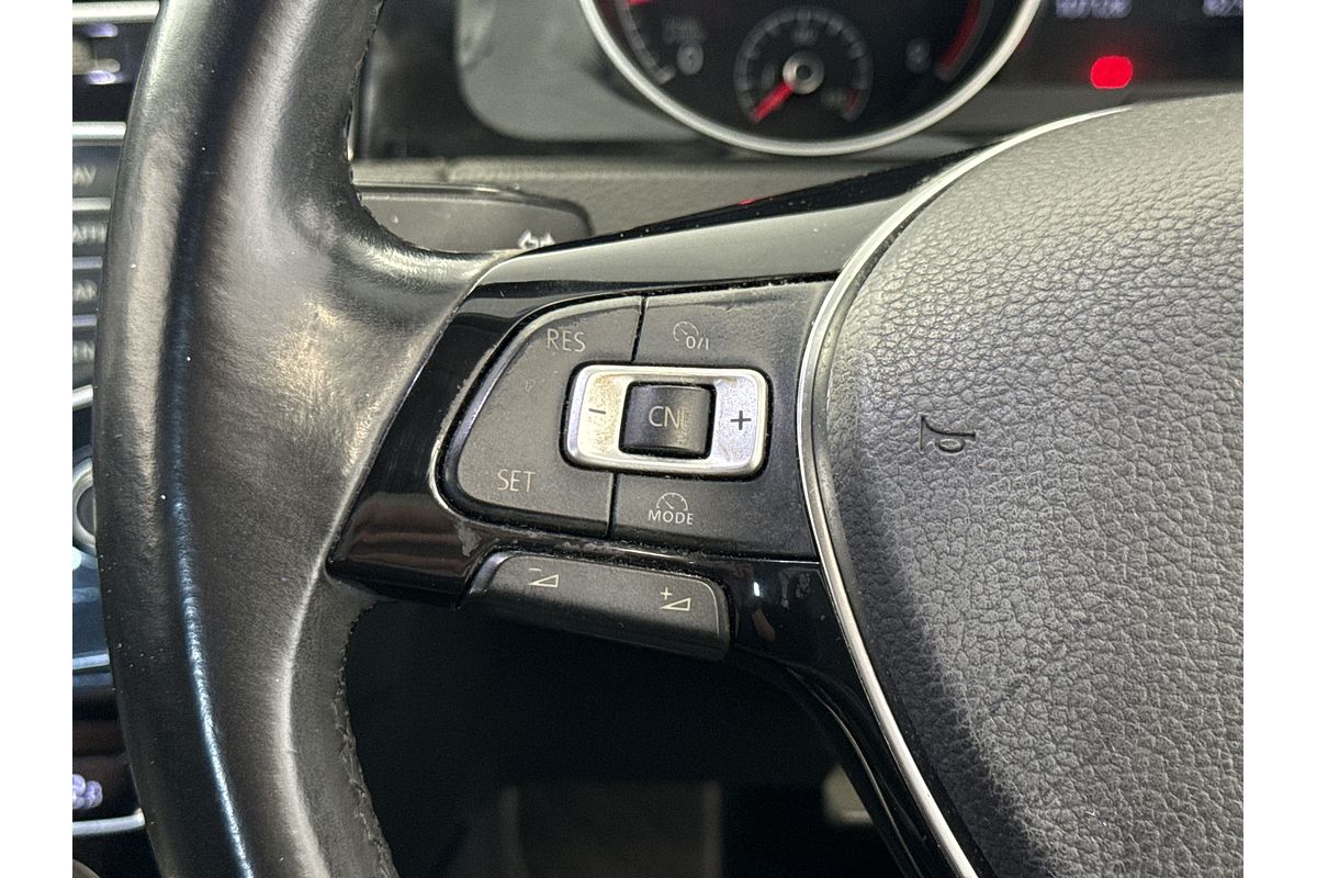 2015 Volkswagen Golf 103TSI Highline 7