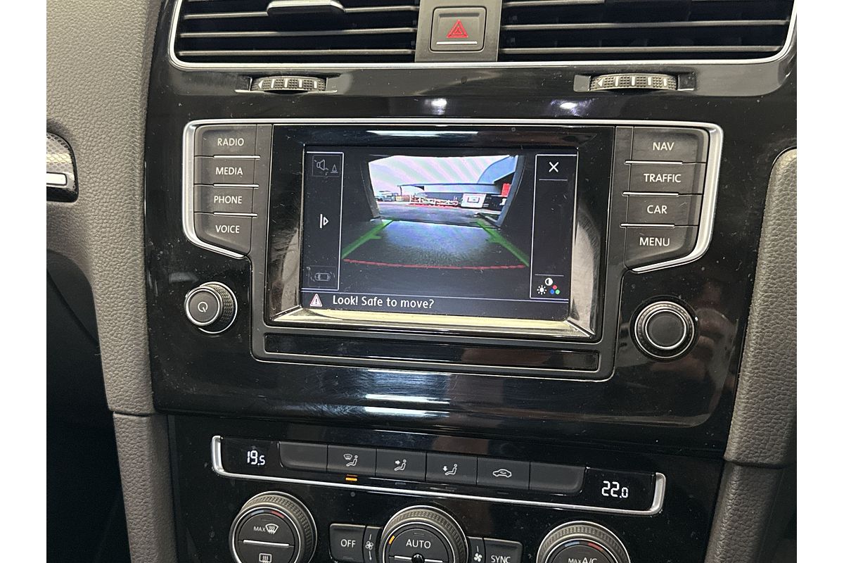 2015 Volkswagen Golf 103TSI Highline 7