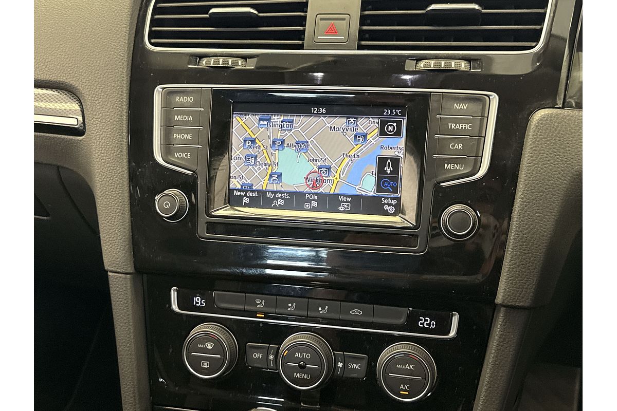 2015 Volkswagen Golf 103TSI Highline 7