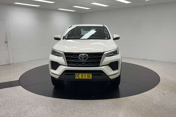 2022 Toyota Fortuner GX GUN156R