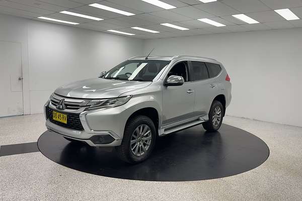 2018 Mitsubishi Pajero Sport GLX QE