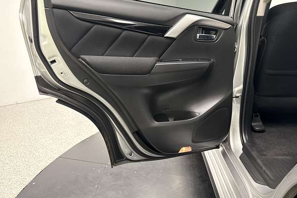 2018 Mitsubishi Pajero Sport GLX QE