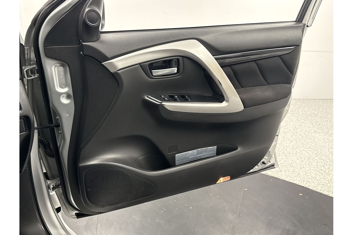 2018 Mitsubishi Pajero Sport GLX QE