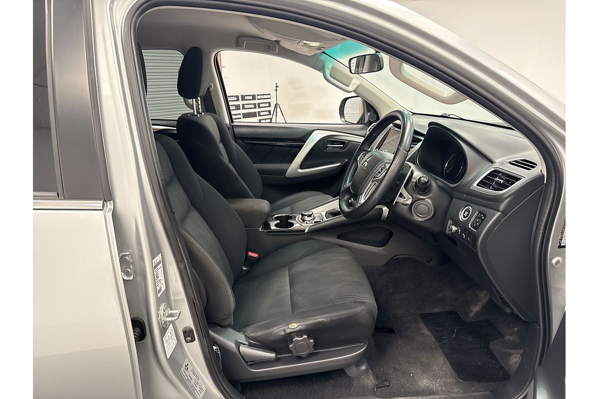 2018 Mitsubishi Pajero Sport GLX QE