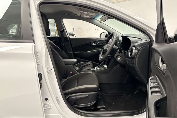 2020 Hyundai Kona Go OS.3