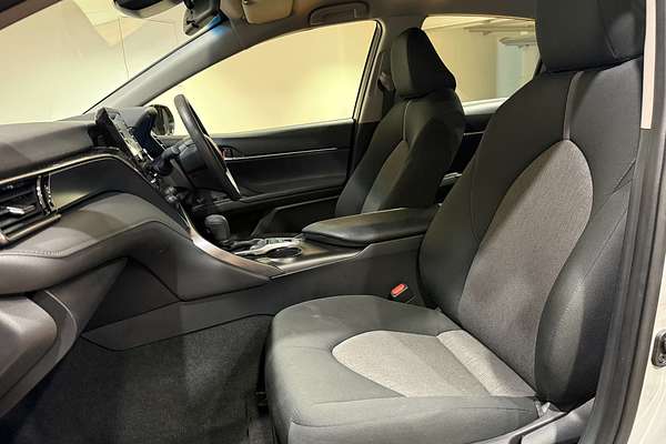 2024 Toyota Camry Ascent AXVH70R