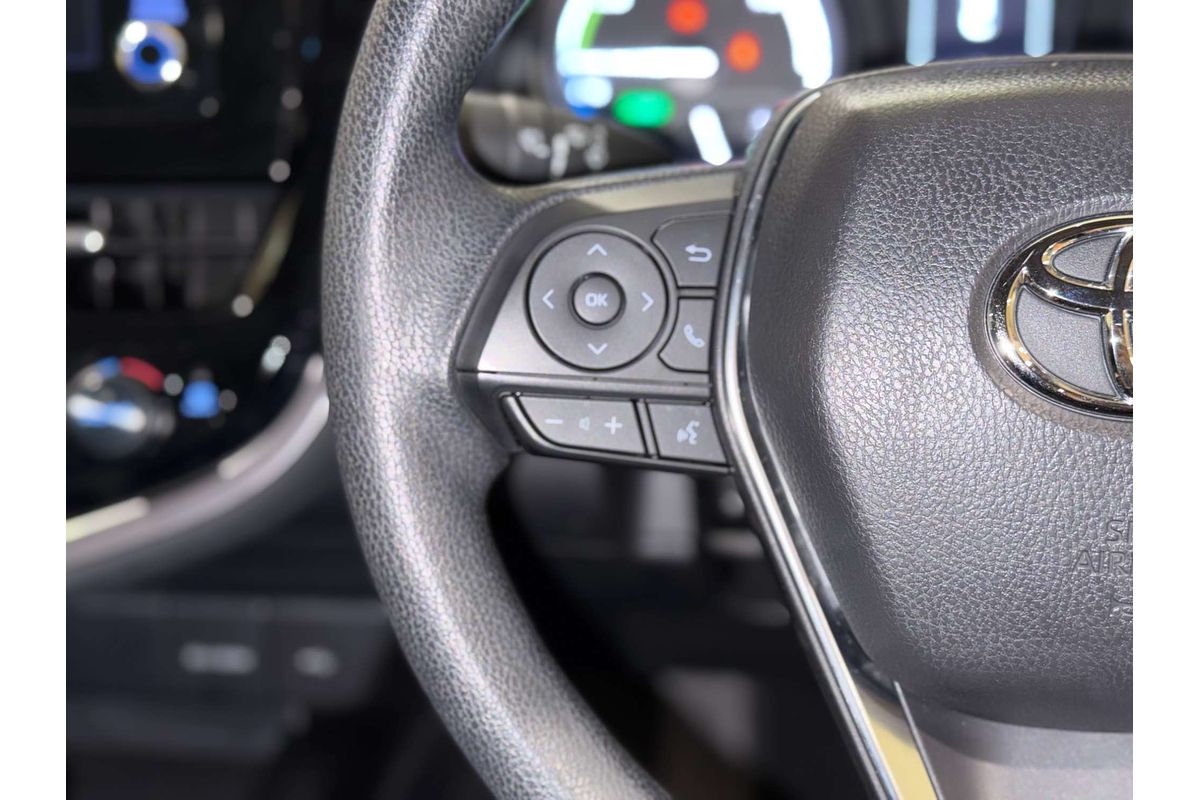 2024 Toyota Camry Ascent AXVH70R