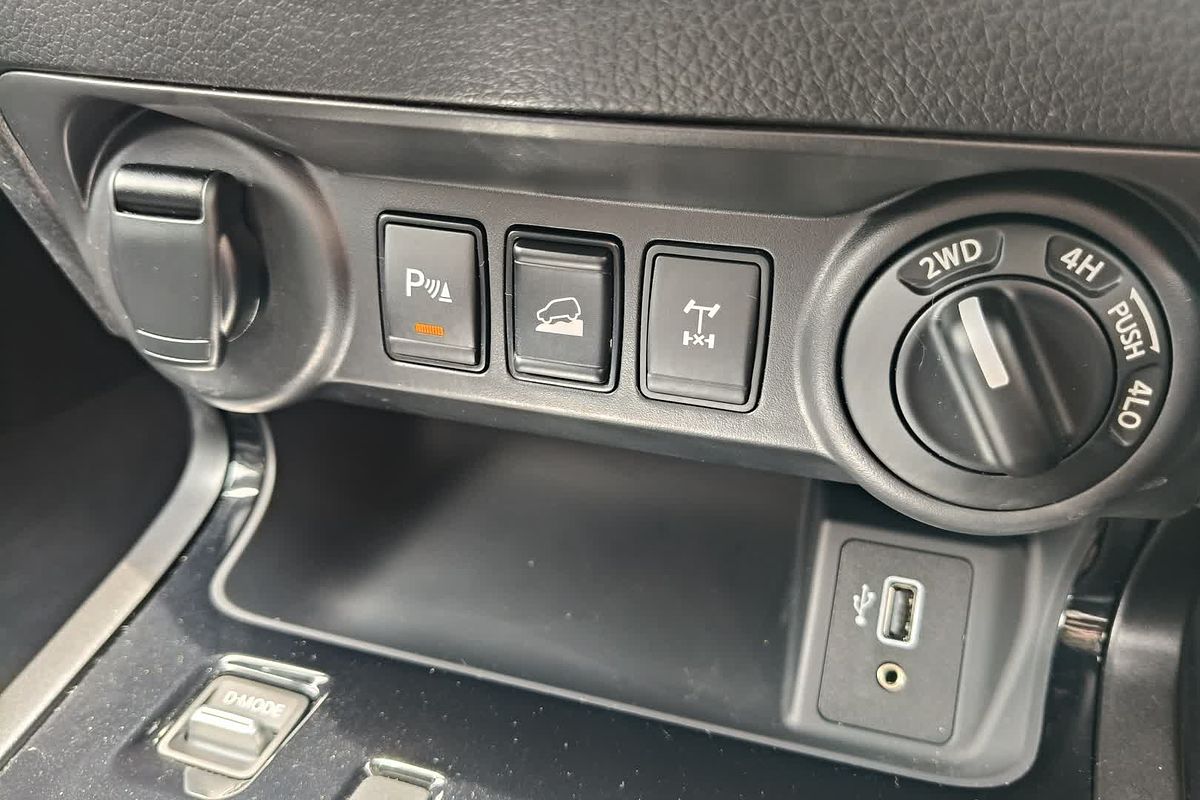 2023 Nissan Navara PRO-4X D23 4X4