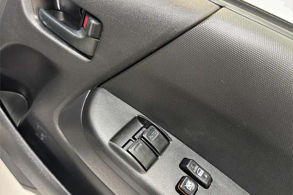 2018 Toyota Hiace DX
