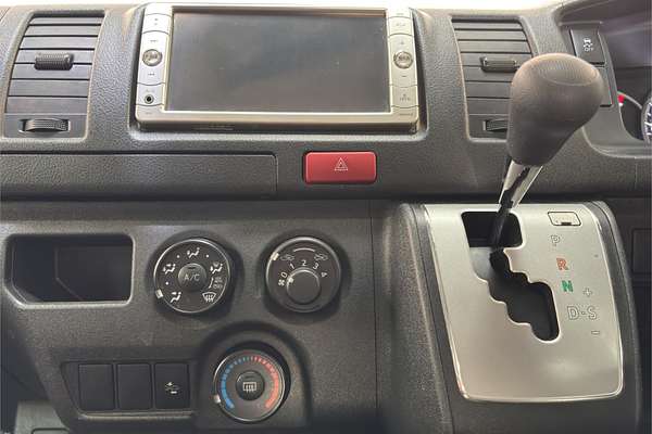 2018 Toyota Hiace DX