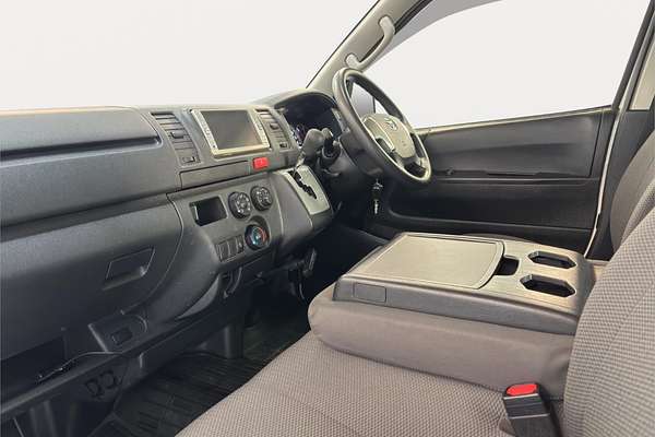 2018 Toyota Hiace DX