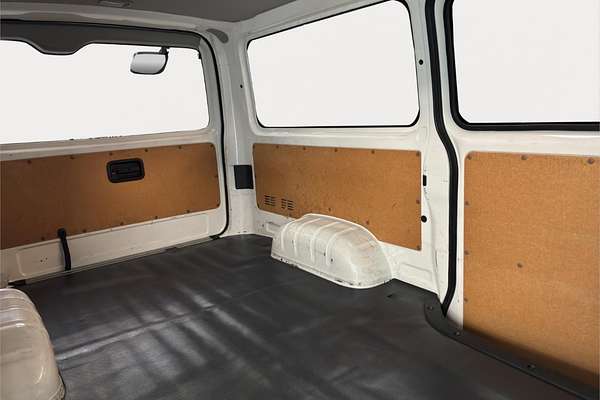 2018 Toyota Hiace Long DX 4WD