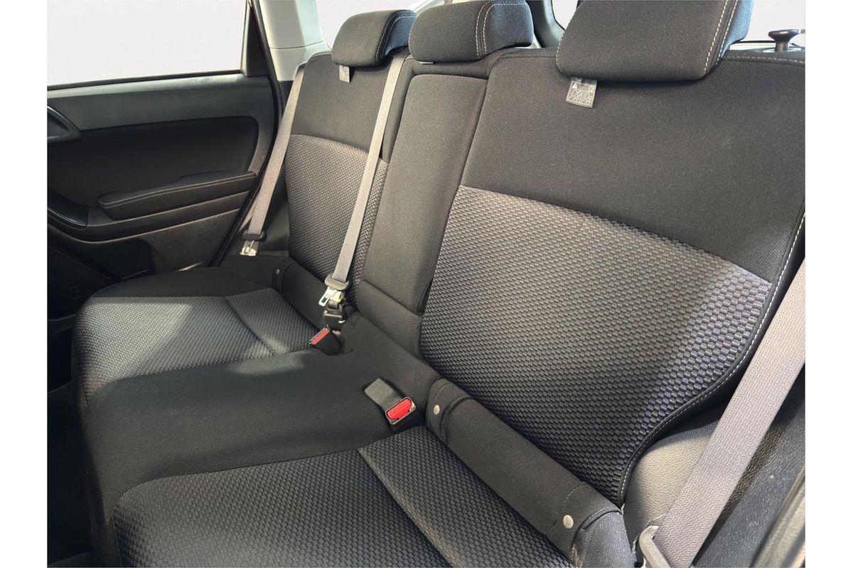 2013 Subaru Forester 2.5i S4