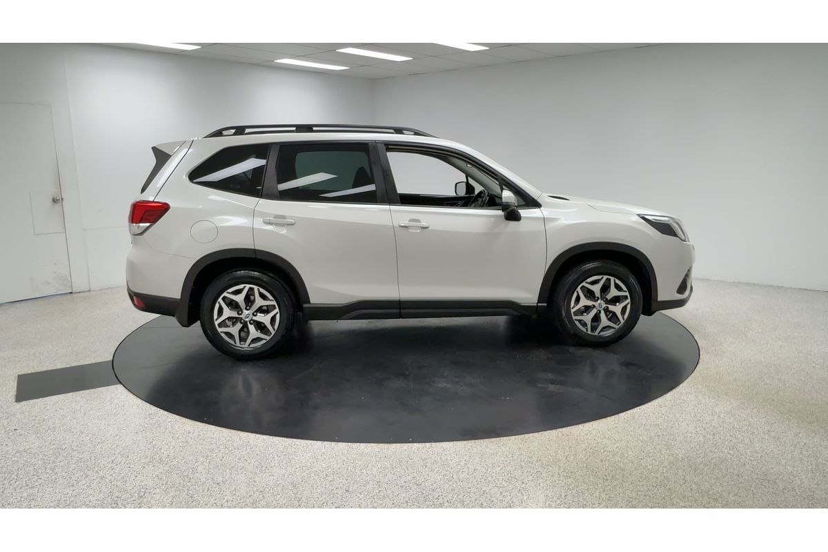 2023 Subaru Forester 2.5i S5