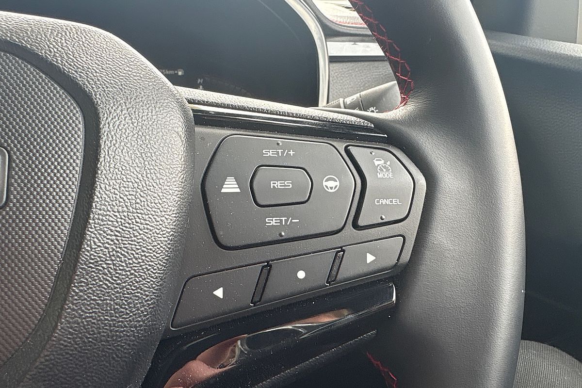 2025 Isuzu D-MAX X-TERRAIN 4X4