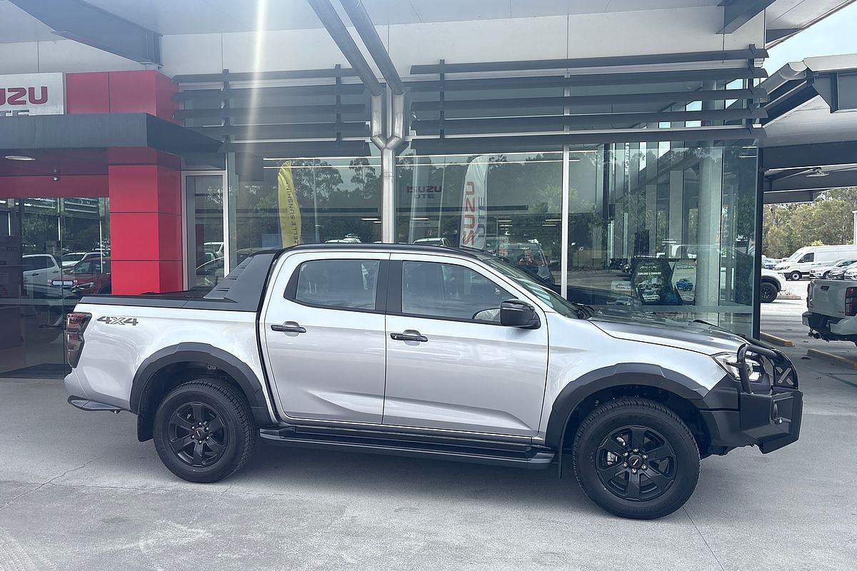 2025 Isuzu D-MAX X-TERRAIN 4X4