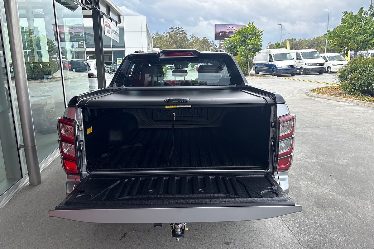 2025 Isuzu D-MAX X-TERRAIN 4X4