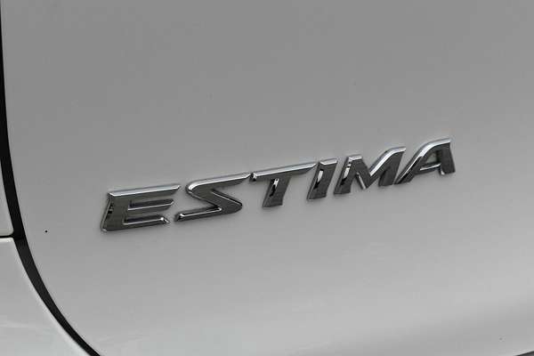 2010 Toyota Estima G