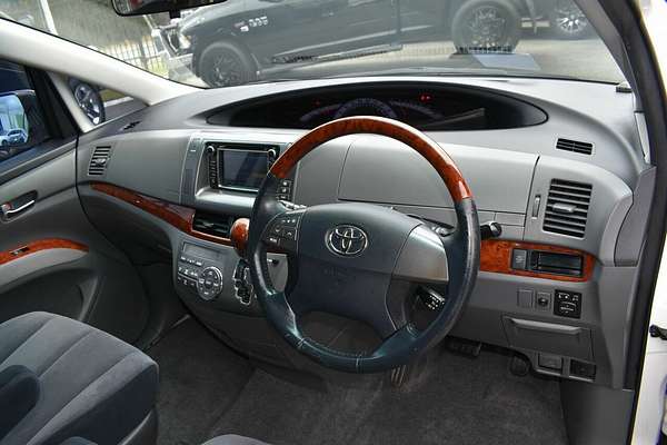 2010 Toyota Estima G