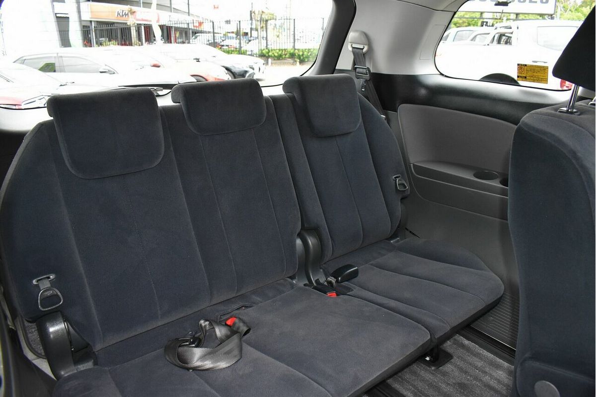 2010 Toyota Estima G