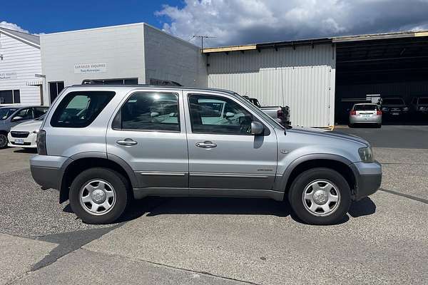 2006 Ford Escape XLS ZC