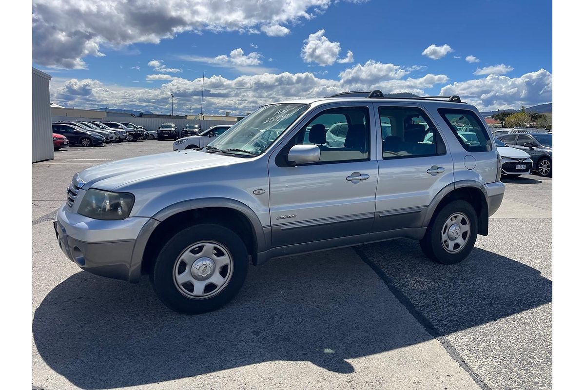 2006 Ford Escape XLS ZC