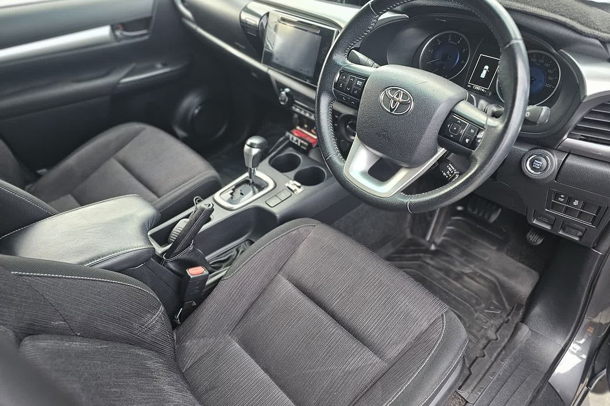2018 Toyota Hilux SR5 GUN126R 4X4