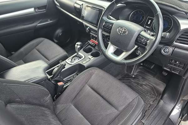 2018 Toyota Hilux SR5 GUN126R 4X4