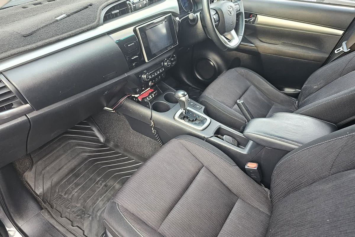 2018 Toyota Hilux SR5 GUN126R 4X4