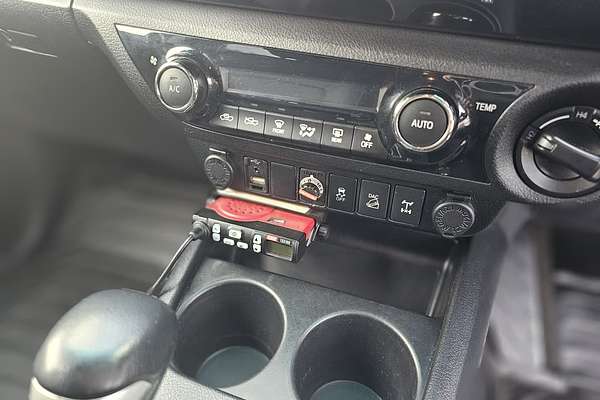 2018 Toyota Hilux SR5 GUN126R 4X4