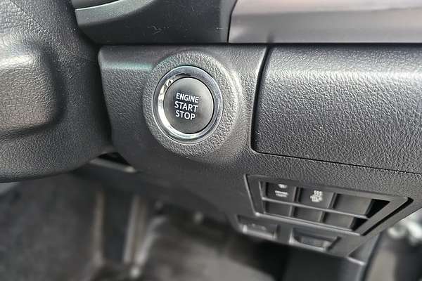 2018 Toyota Hilux SR5 GUN126R 4X4