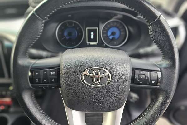 2018 Toyota Hilux SR5 GUN126R 4X4