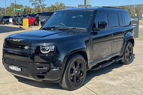 2023 Land Rover Defender 110 P400 X-Dynamic SE L663