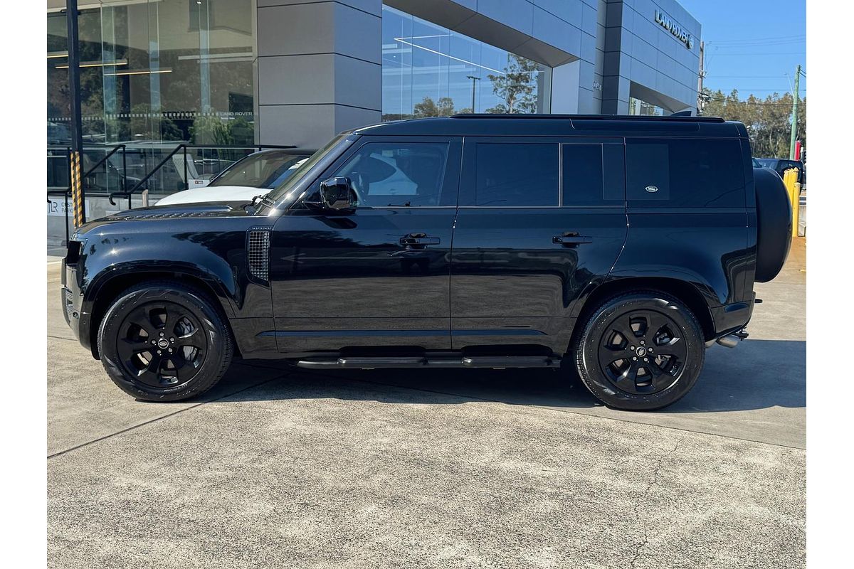 2023 Land Rover Defender 110 P400 X-Dynamic SE L663