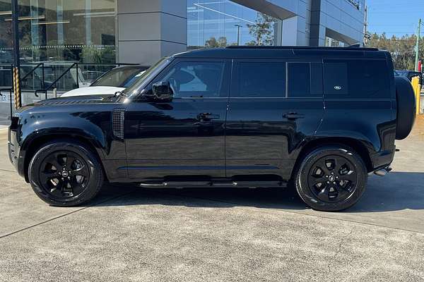 2023 Land Rover Defender 110 P400 X-Dynamic SE L663