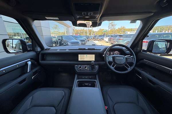 2023 Land Rover Defender 110 P400 X-Dynamic SE L663