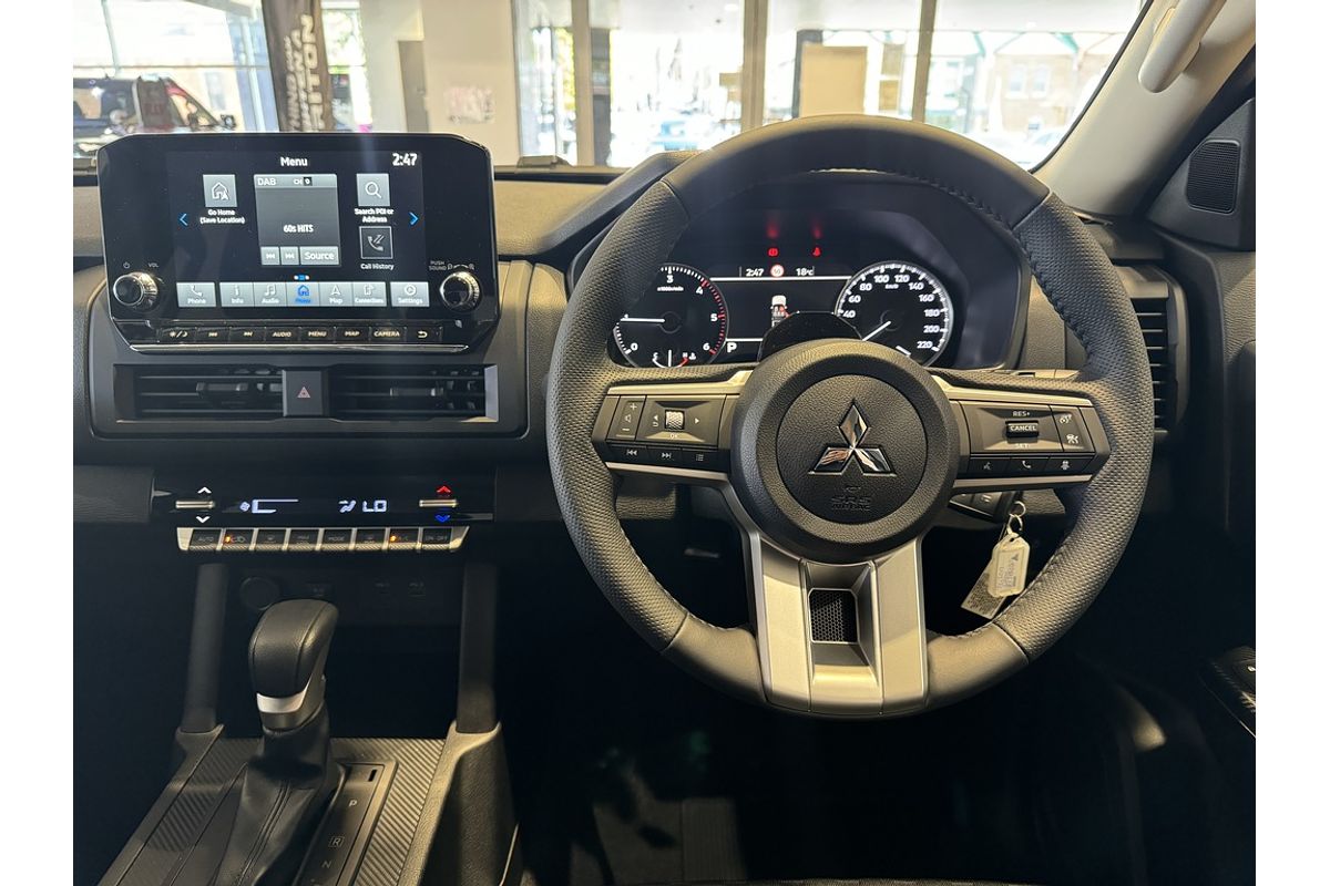 2025 Mitsubishi Triton GLX-R MV 4X4