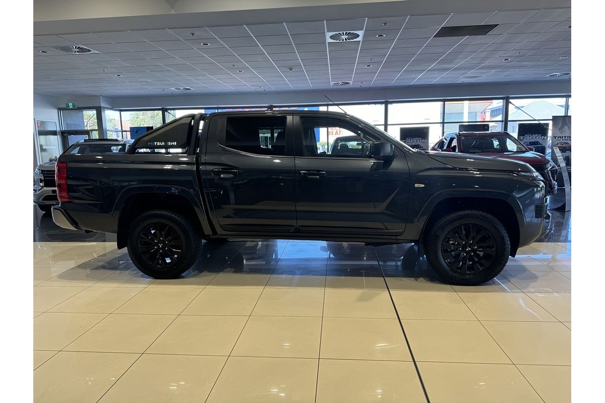 2025 Mitsubishi Triton GLX-R MV 4X4